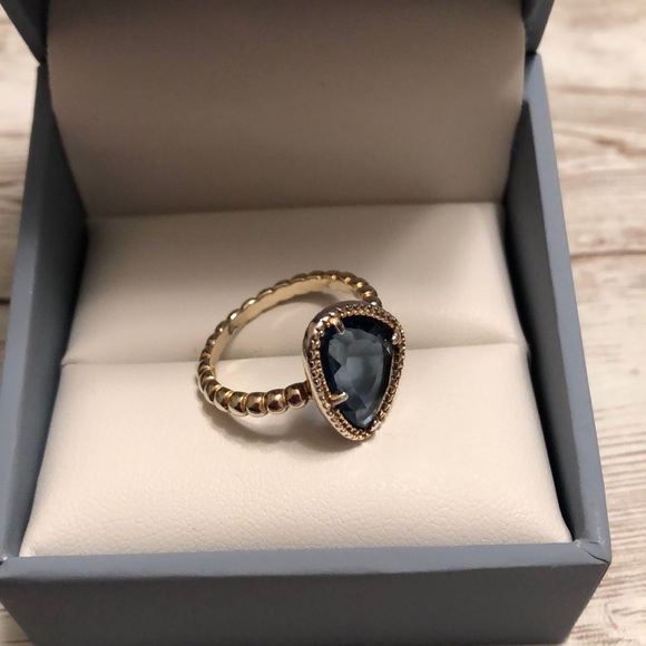 Gold-tone Ring - Picture 2 of 4